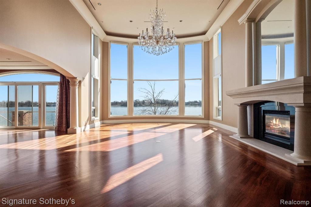 82 CHATEAUX DU LAC, Fenton, MI 48430 — Photo 12