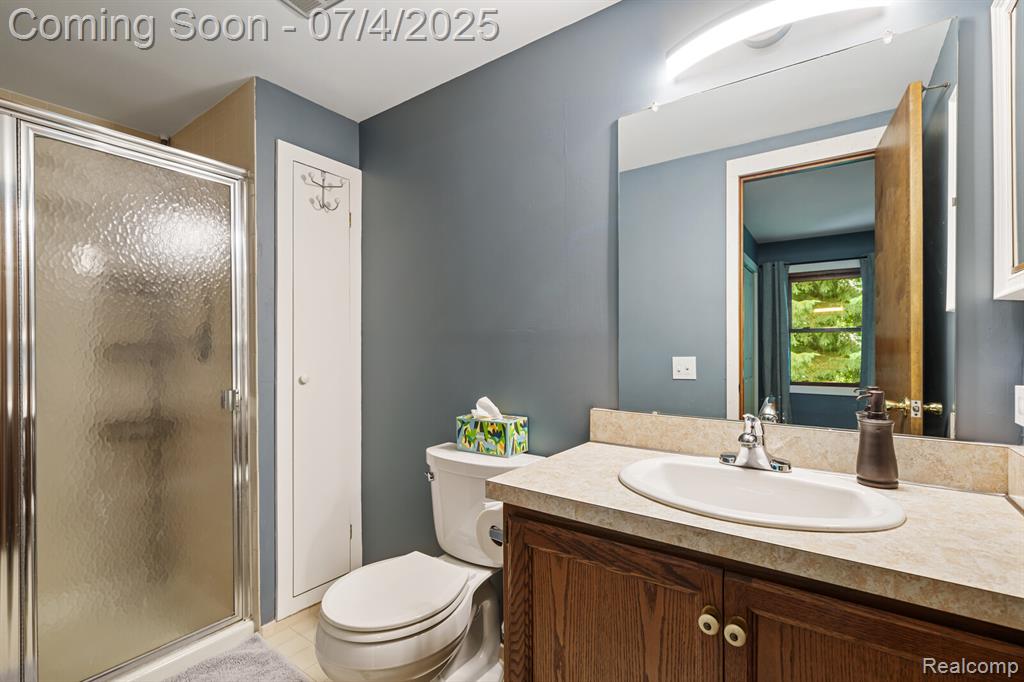 46314 Rockledge Drive, Plymouth, MI 48170 — Photo 17