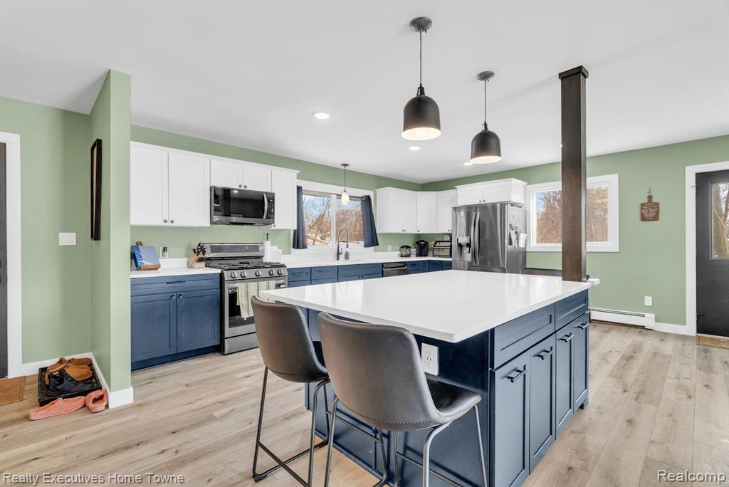 5851 Lakeshore Road, Fort Gratiot, MI 48059 — Photo 8