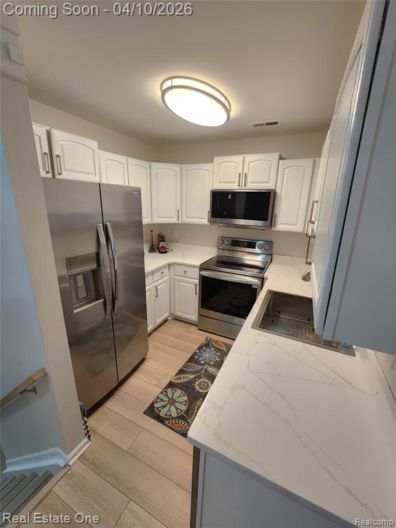 1341 S Washington Avenue, Royal Oak, MI 48067 — Photo 9