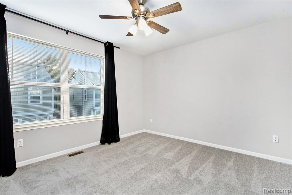 557 Anne Avenue, Brighton, MI 48116 — Photo 13