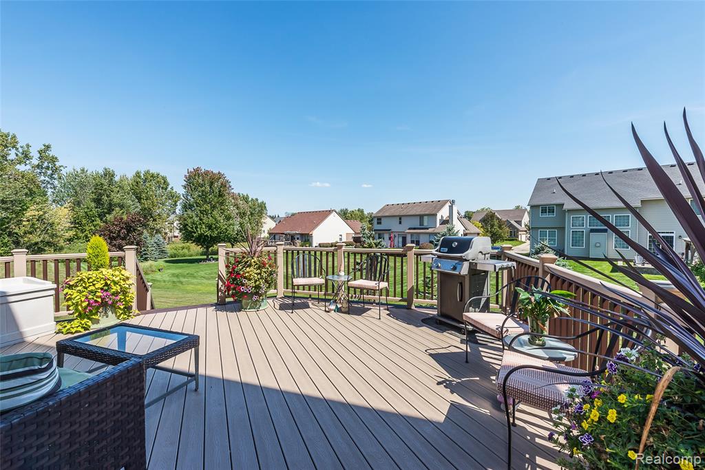 58740 Carriage Lane, South Lyon, MI 48178 — Photo 27