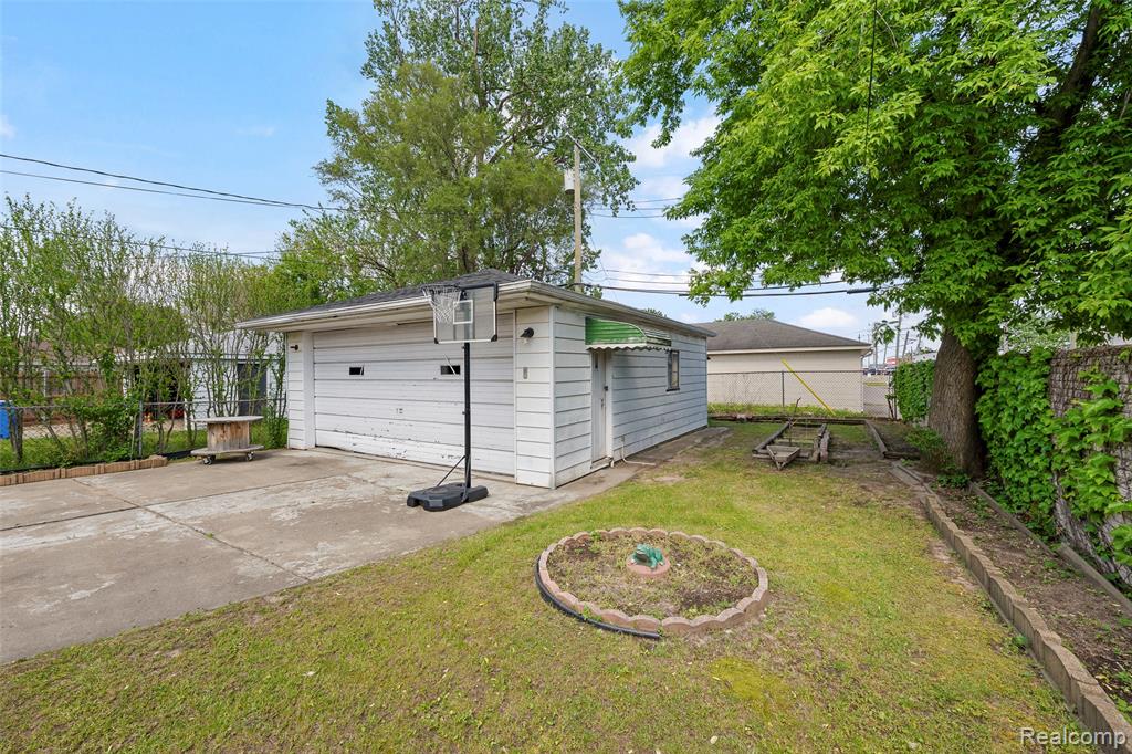 5634 N Lafayette Street, Dearborn Heights, MI 48127 — Photo 7