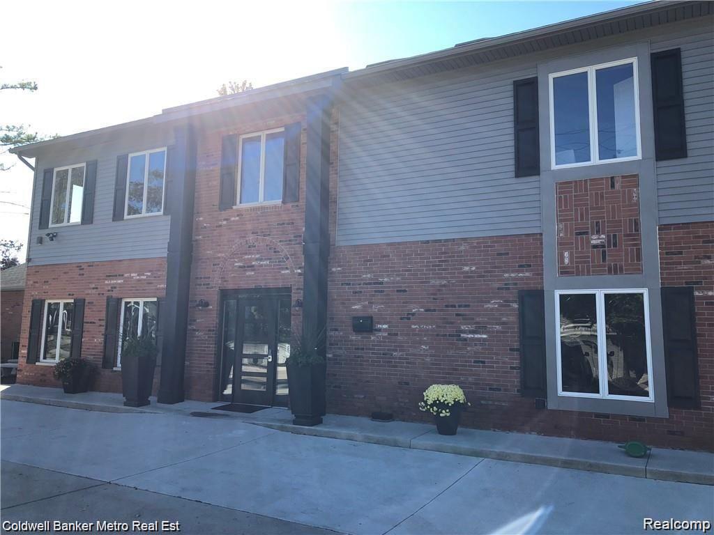 1362 Huron Street, Waterford, MI 48328