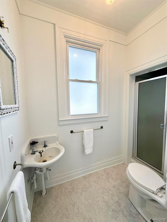 9963 S Channel Dr, MI 48028 — Photo 32