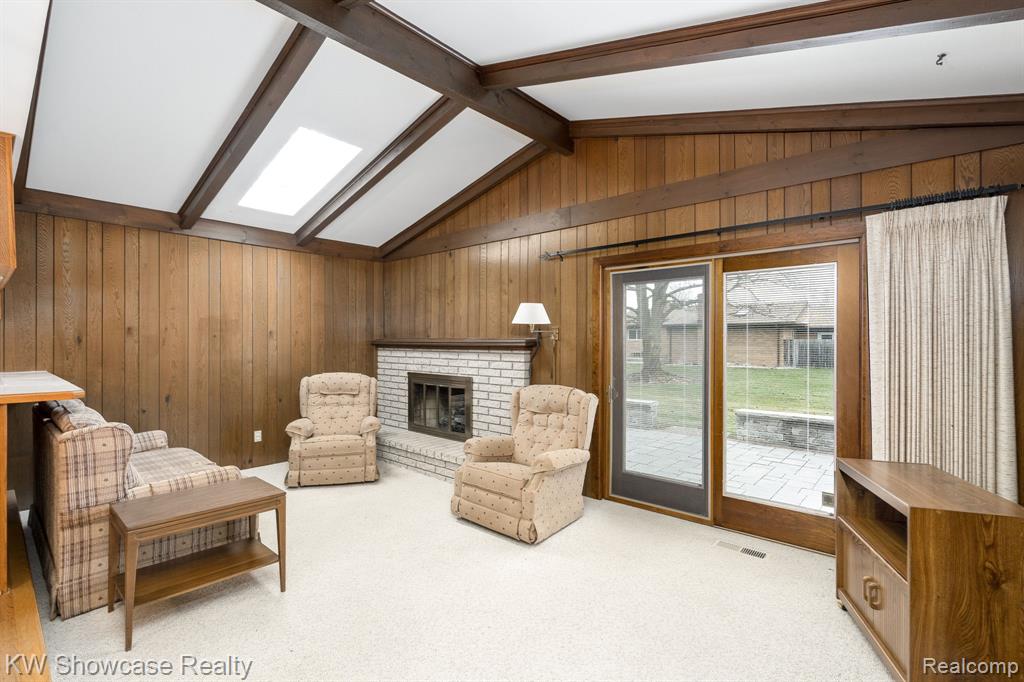 8141 Rene Court, White Lake, MI — Photo 26
