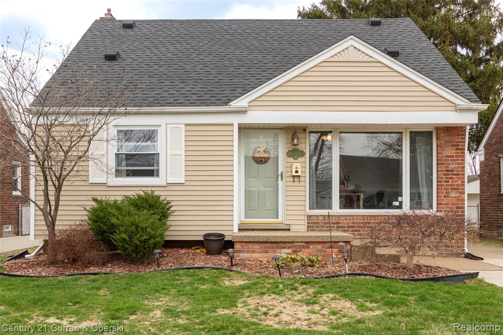 9625 Ruth Avenue, Allen Park, MI 48101 — Photo 2