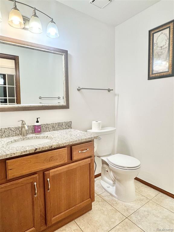 6186 Smithfield Drive, Troy, MI 48085 — Photo 18