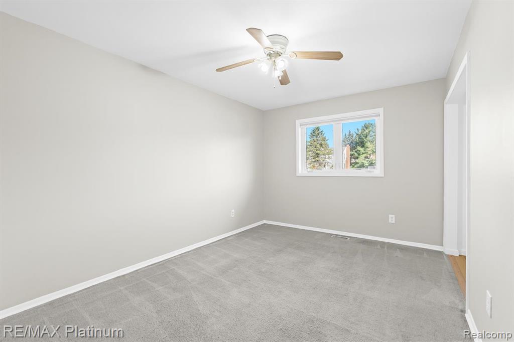 59191 Annah Drive, New Hudson, MI 48165 — Photo 19