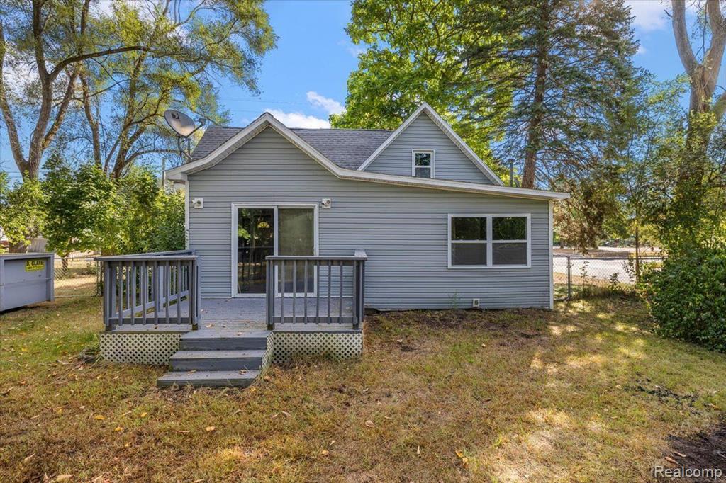 410 S ADAMS Street, Mount Pleasant, MI 48858 — Photo 4