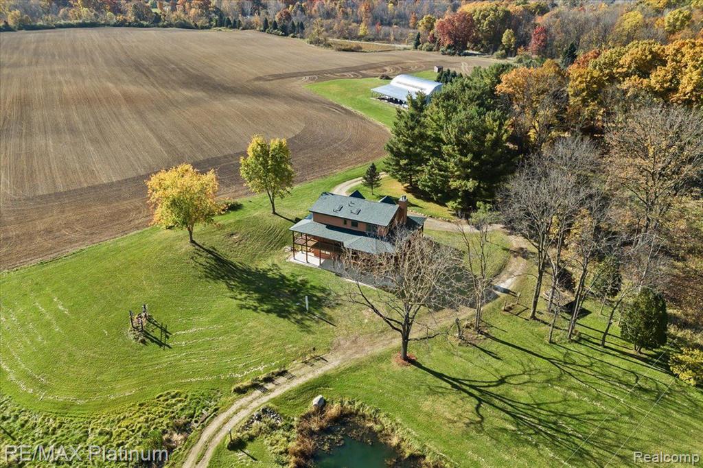 1215 S Bull Run Road, Fowlerville, MI 48836 — Photo 44