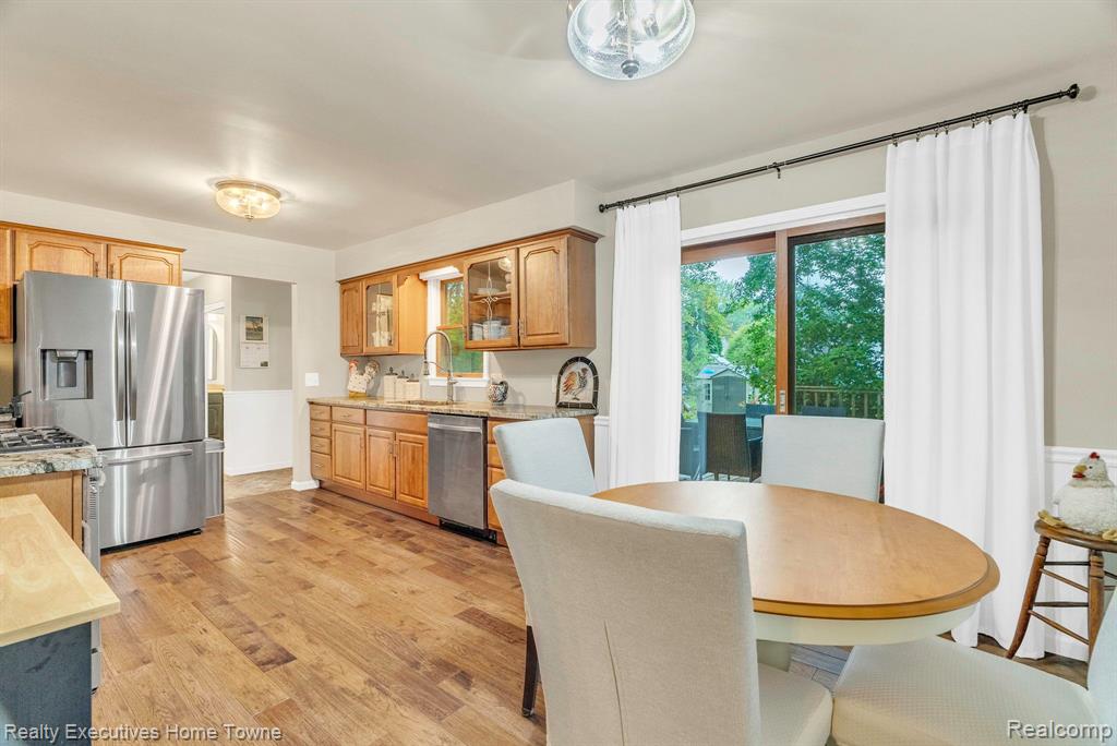 464 CENTRAL Street, Marysville, MI 48040 — Photo 15