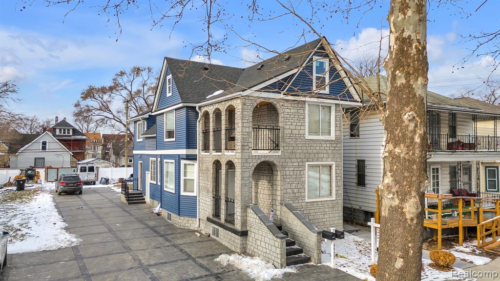 1177 MCKINSTRY Street, Detroit, MI 48209 — Photo 3
