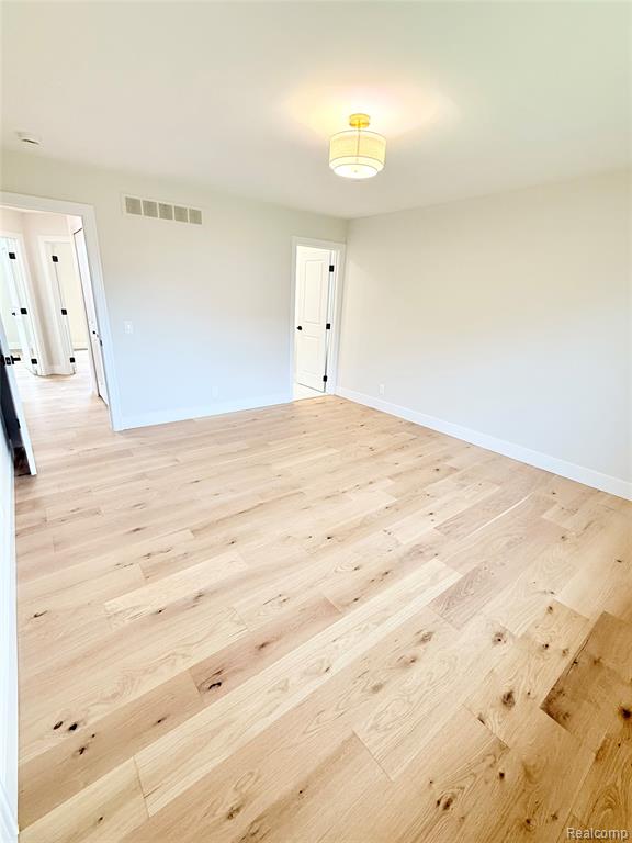 51073 Pinewood Drive, Macomb, MI 48042 — Photo 28