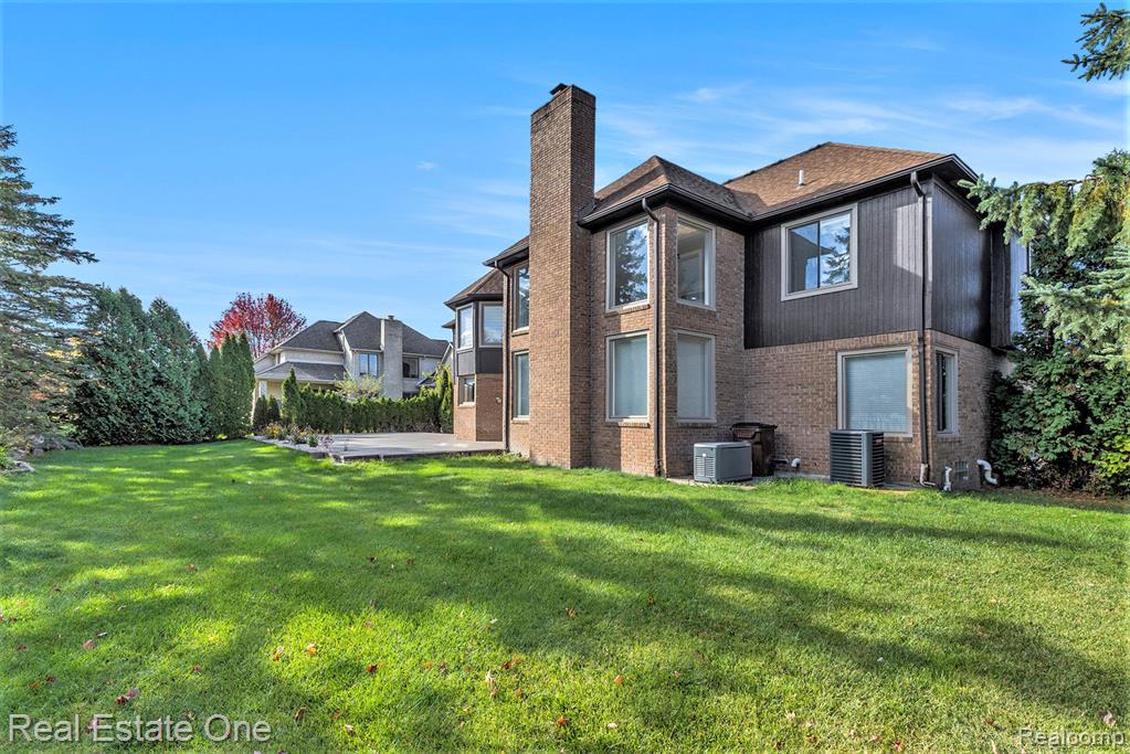 54782 Whitby Way, Shelby Twp, MI 48316 — Photo 34