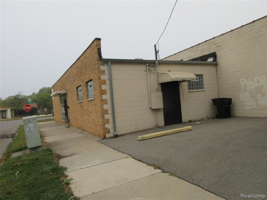 19156 Kelly Road, Detroit, MI 48224 — Photo 20