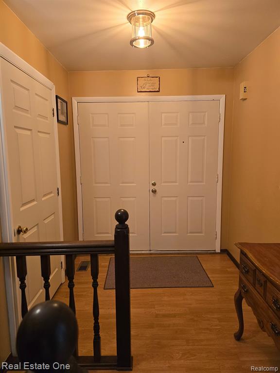 6929 CHADWICK Drive, Canton, MI 48187 — Photo 11