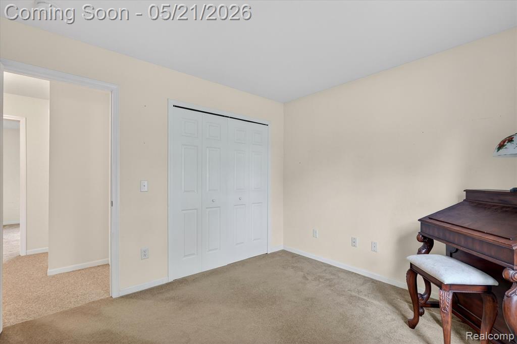1607 Cedarwood Drive, Flushing, MI 48433 — Photo 17