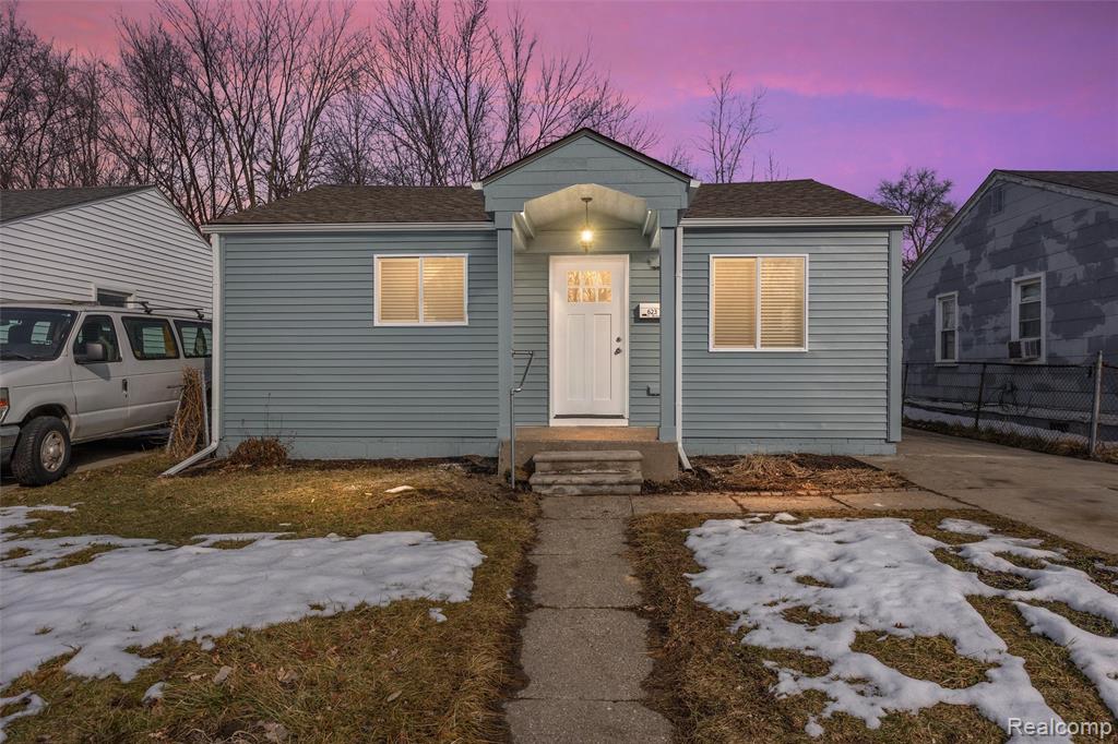 623 E Brockton Avenue, Madison Heights, MI 48071 — front exterior