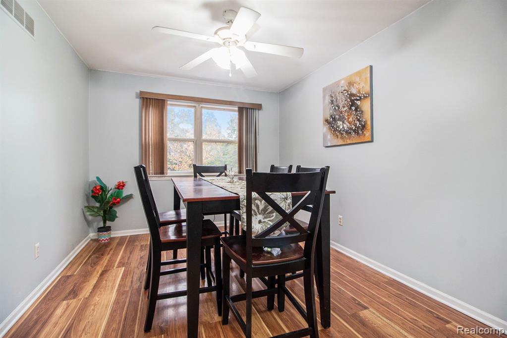 23840 Brentwood Drive, Trenton, MI 48183 — Photo 6