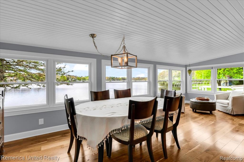 999 Lakeside Drive, Brighton, MI 48116 — Photo 16
