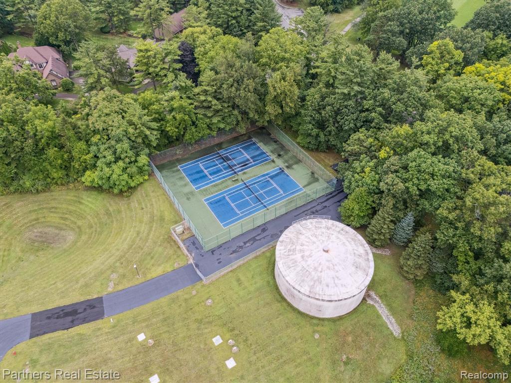 4757 Roundtree Drive, Brighton, MI 48116 — Photo 67