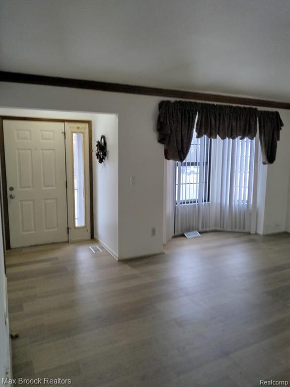 69 Meadow Wood Drive, Rochester Hills, MI 48307 — Photo 3