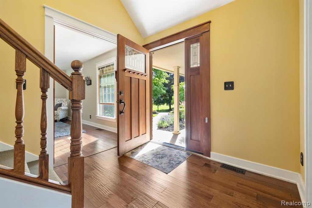5010 Mallards Landing, Highland, MI — Photo 4