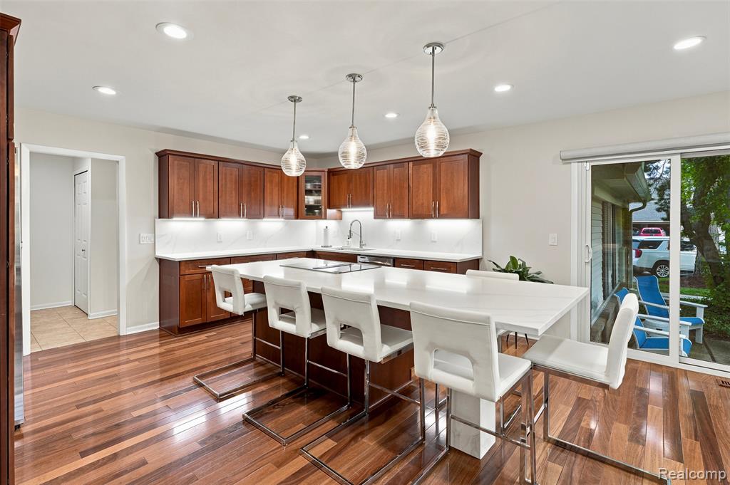 6012 Danbury Court, West Bloomfield, MI — Photo 18
