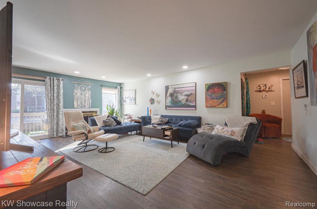 7455 BRYNMAWR Court, 31, West Bloomfield, MI — Photo 20
