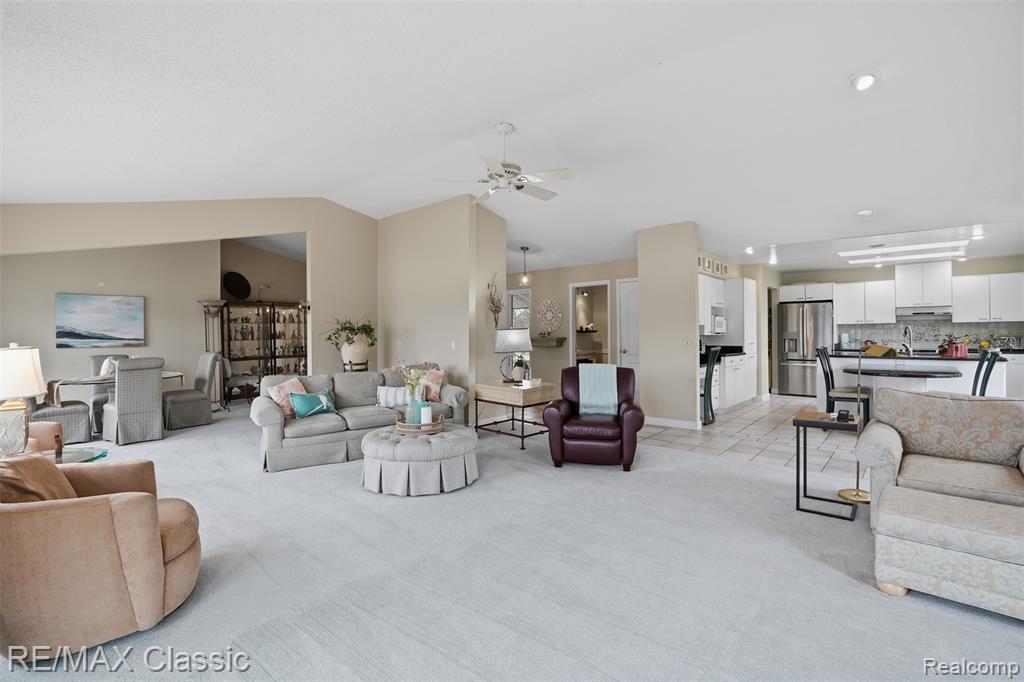 4871 Winewood Lane, Commerce Twp, MI 48382 — Photo 19