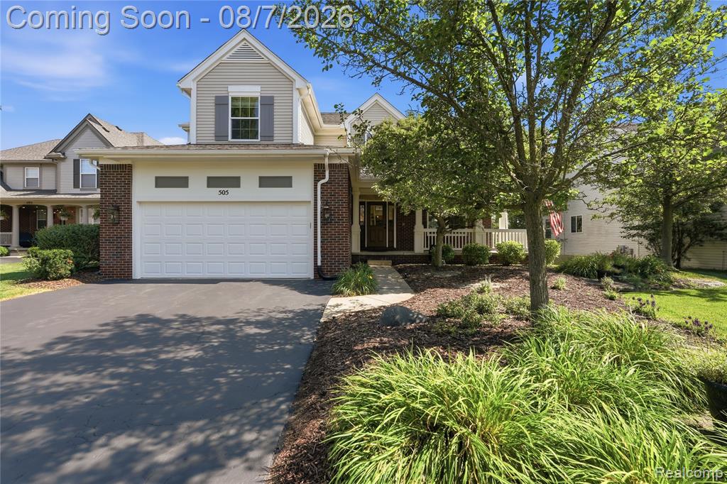 505 E Peninsula Court, Oxford, MI 48371