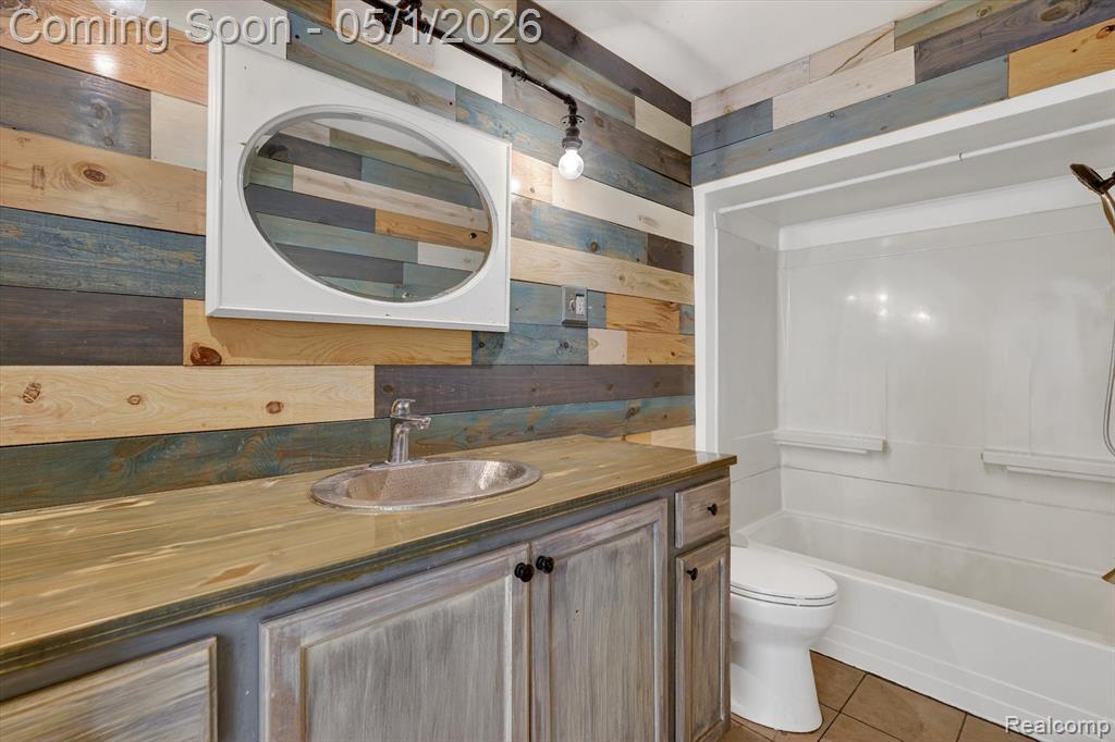 5457 E Frances Road, Mount Morris, MI 48458 — Photo 20