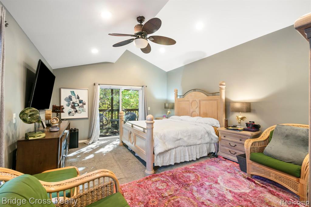 24459 Bloomington Court, Franklin, MI 48025 — Photo 18