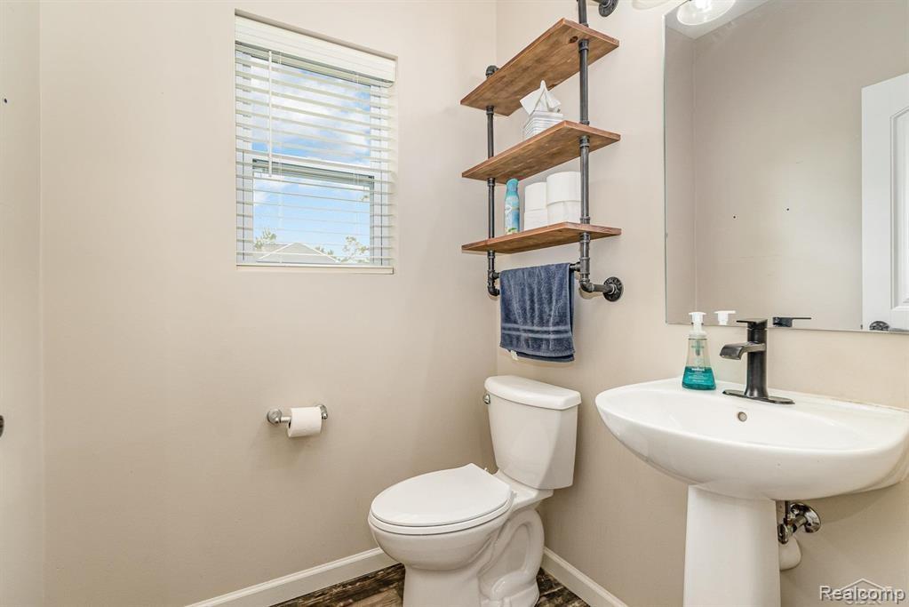 7302 Geraldine Circle, Swartz Creek, MI 48473 — Photo 13