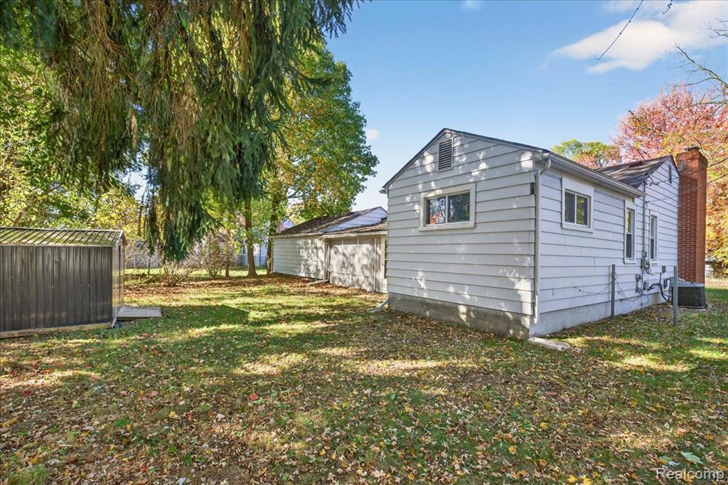 4227 Lanette Drive, Waterford, MI 48328 — Photo 40