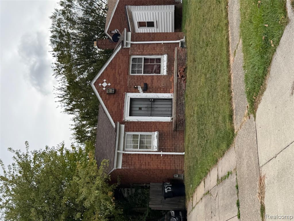 9590 Sussex Street, Detroit, MI 48227 — front exterior