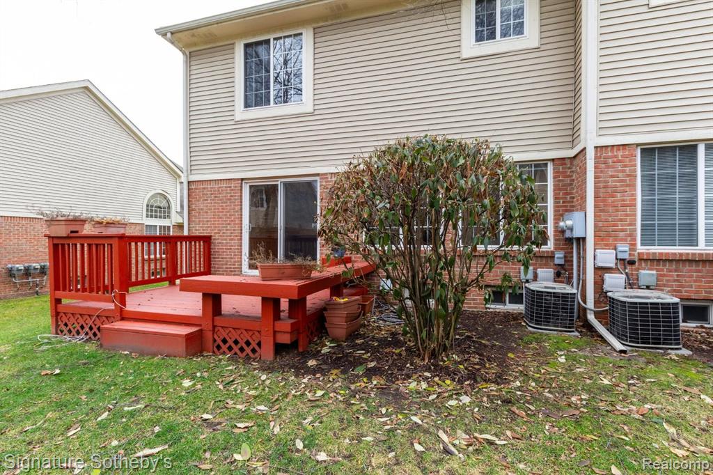 521 James Circle, Royal Oak, MI 48067 — Photo 35
