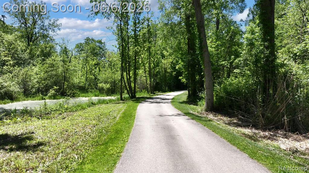 3957 Mill Lake Road, Lake Orion, MI — Photo 9