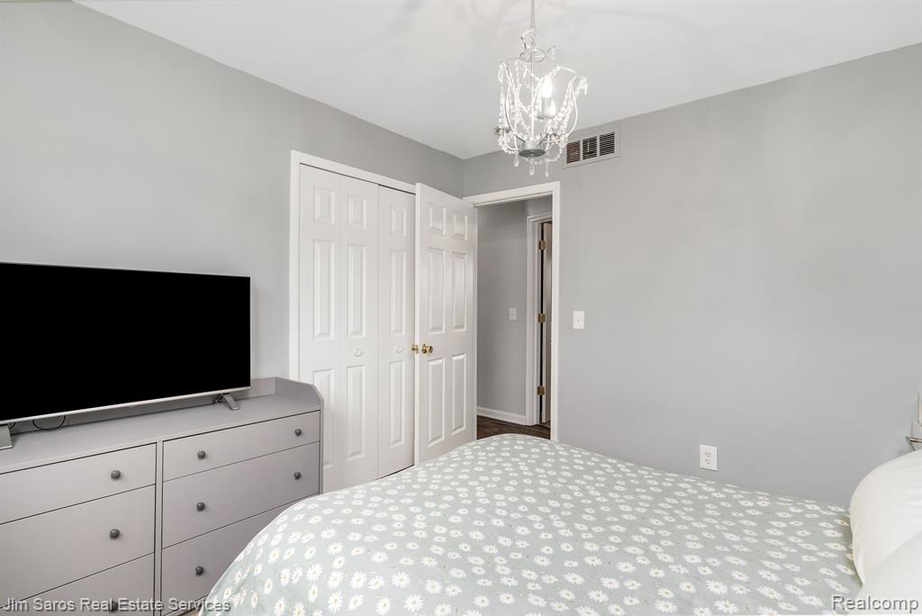 50463 ANDERS Street, Chesterfield, MI 48047 — Photo 11