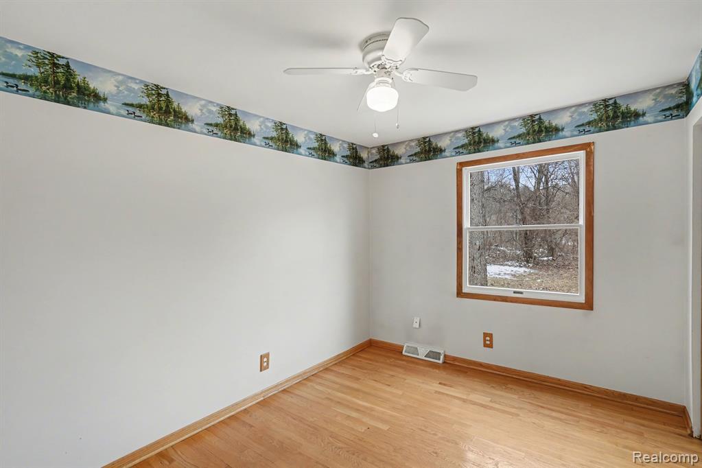 5051 Dutcher Road, Howell, MI 48843 — Photo 11