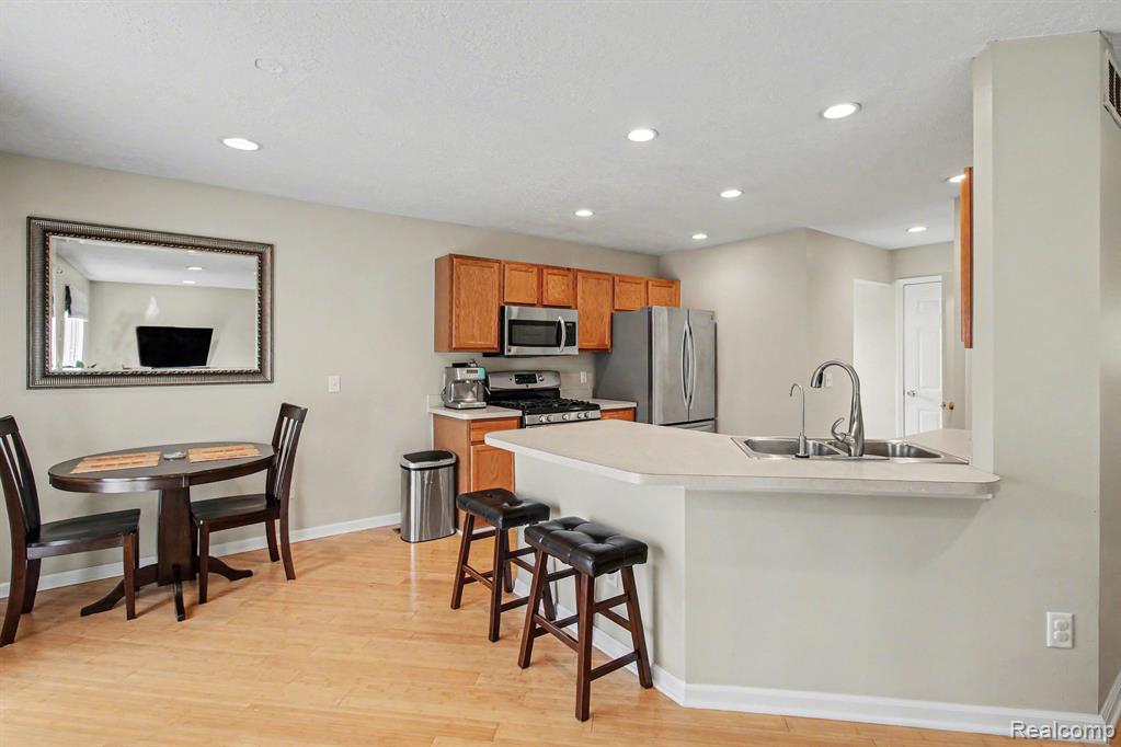 4394 Harrier Lane, Burton, MI 48519 — Photo 7