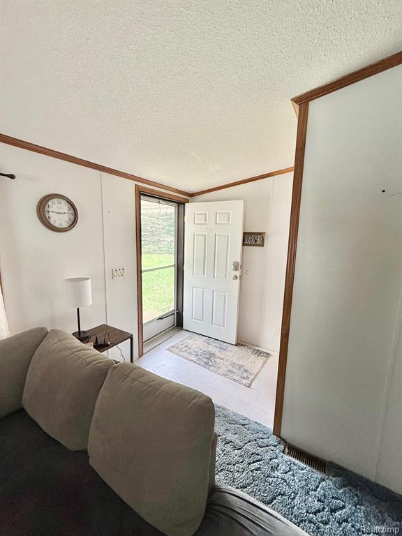 1851 S Loxley Road, Houghton Lake, MI 48629 — Photo 7
