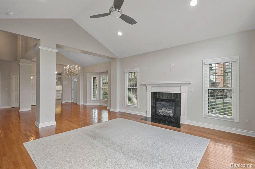71 BURNIAH Lane, Lake Orion, MI 48362 — Photo 9