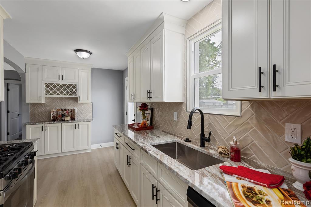 32443 Florence Street, Garden City, MI — Photo 5