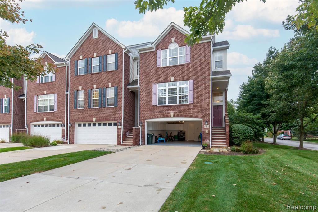 581 CHERRY ORCHARD Road, Canton, MI 48188 — Photo 3