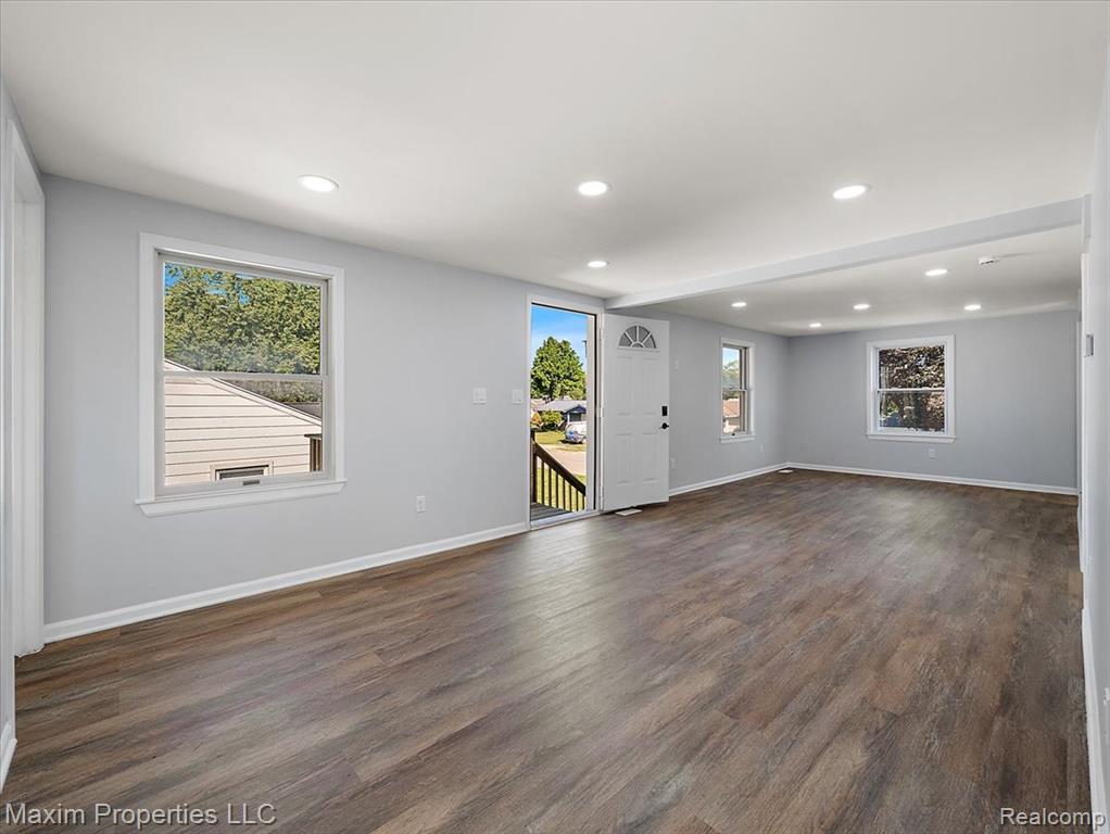 992 Parkwood Avenue, Ypsilanti, MI 48198 — Photo 16
