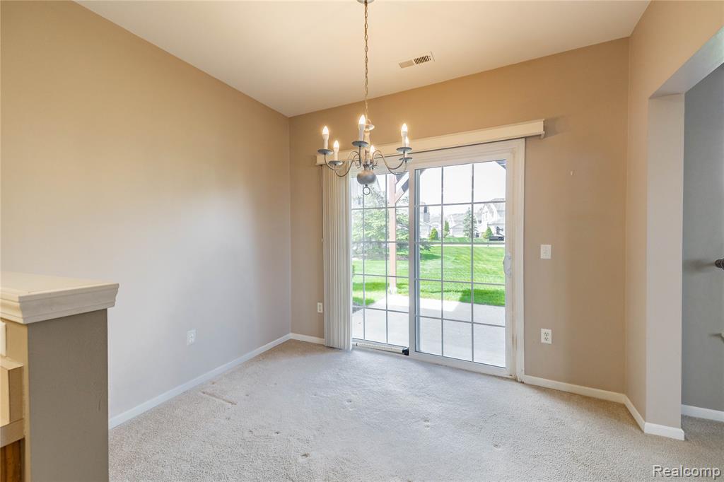 26624 Kirkway Circle, Woodhaven, MI 48183 — Photo 15