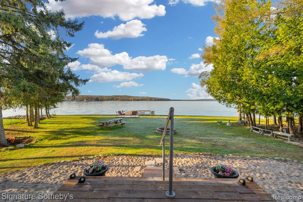 6130 Cedar Drive, Hubbard Lake, MI 49747 — Photo 21