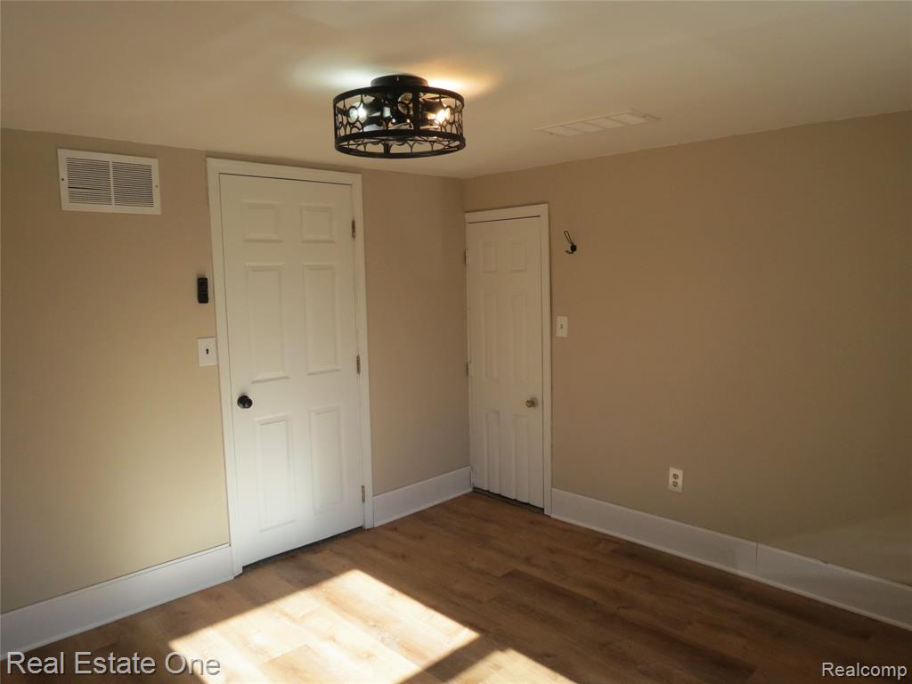 225 South Street, Fowlerville, MI 48836 — Photo 29